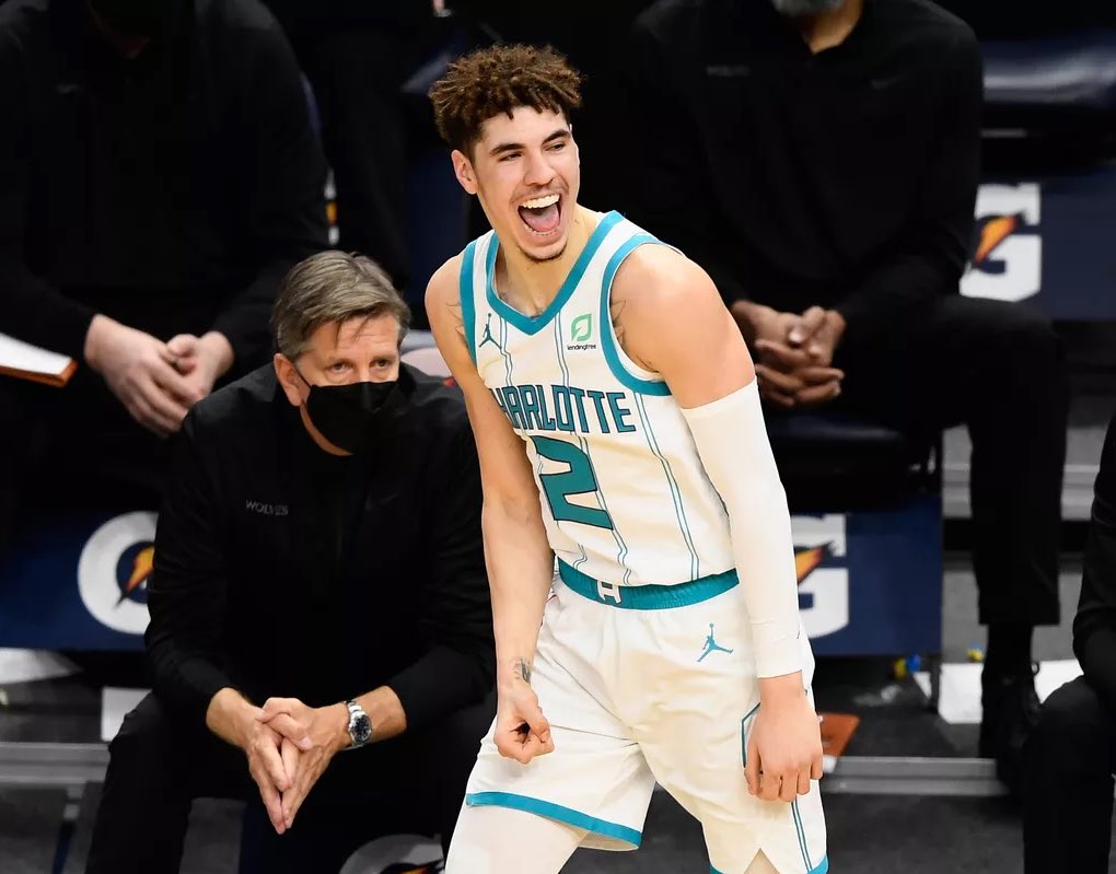LaMelo Ball will continue to remain in the starting lineup via @sam perley💪💪 Georgia Spartans